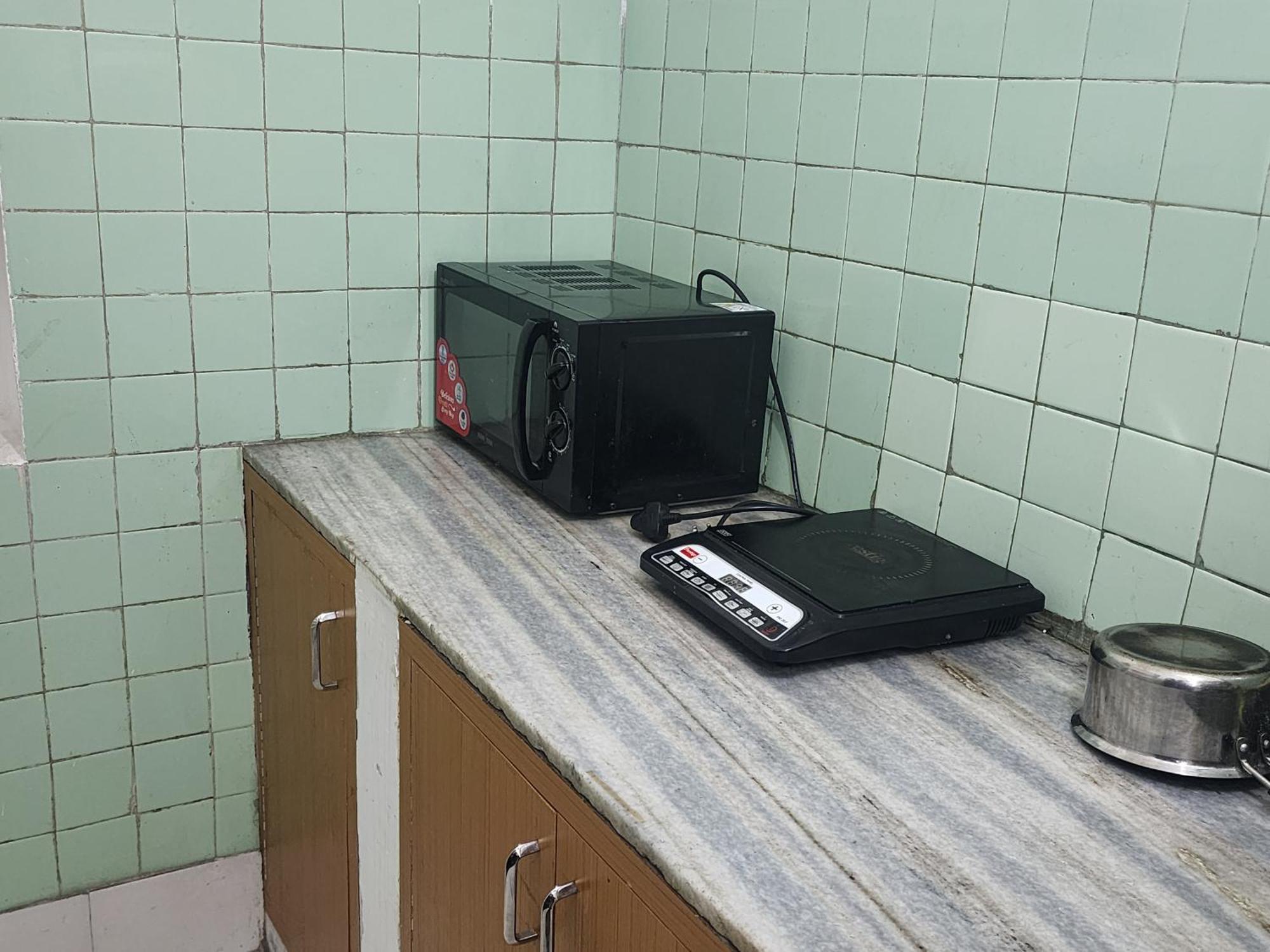 Premium Near To Blk - Max Hospital Apartment New Delhi